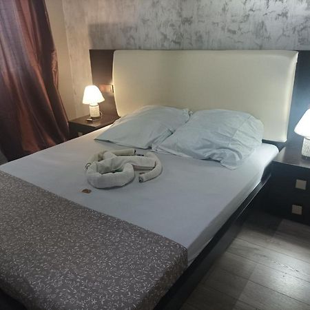 Centrul Vechi Appartement Brăila Buitenkant foto